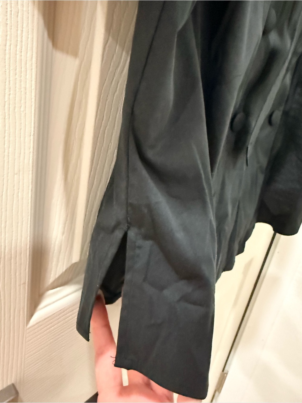 Donna Karan Black Double-Breasted Trench Coat - Picture 6 of 8